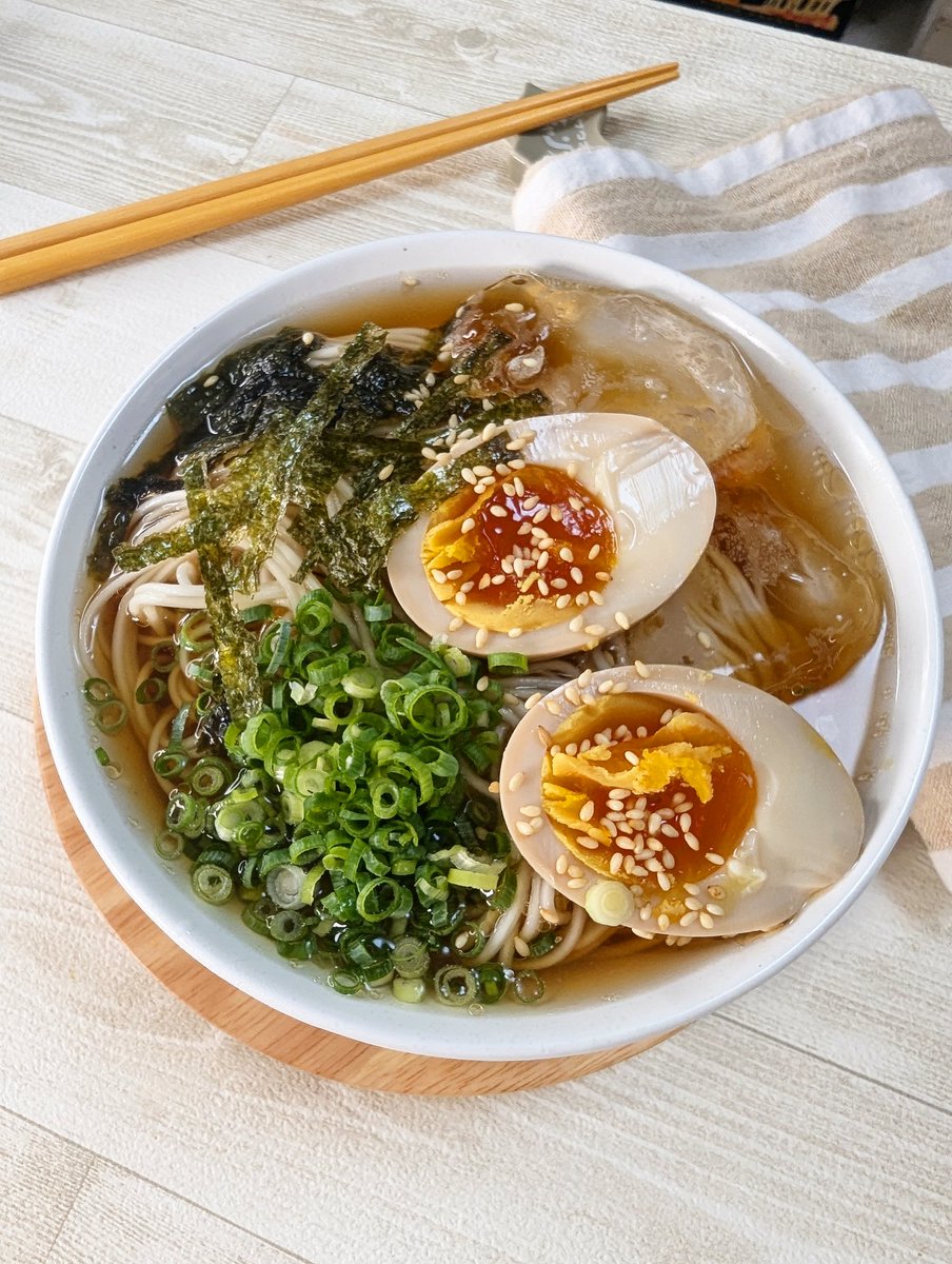 hamagohan_r's tweet photo. そうめん買いすぎて困っている方に絶対に食べてほしい秒で完食する絶品レシピが完成しました！ まだまだ暑いこの季節に是非！ https://t.co/vY4A7YvTqy