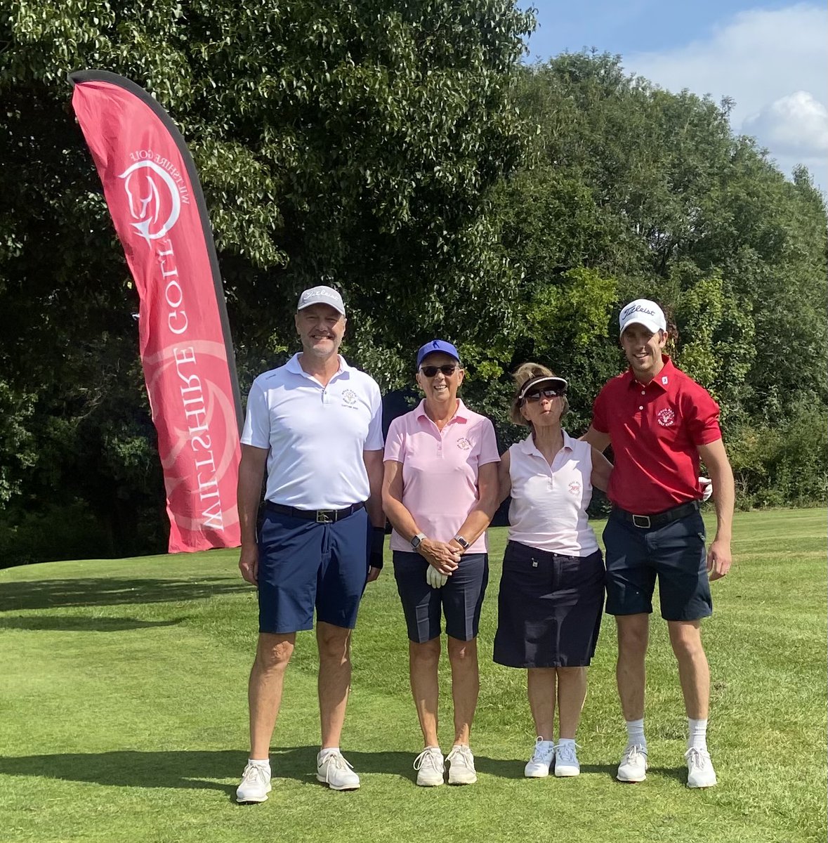 ShaunJudd1's tweet photo. Fantastic day playing in the Wiltshire golf centenary competition at Marlborough GC yesterday. A great team effort from the Wrag Barn side, finishing in a tie for first place narrowly losing out on count-back. Many thanks for a great day @wiltshire_golf @Bertiecat59 @WragBarn https://t.co/gXVQu4jg9r
