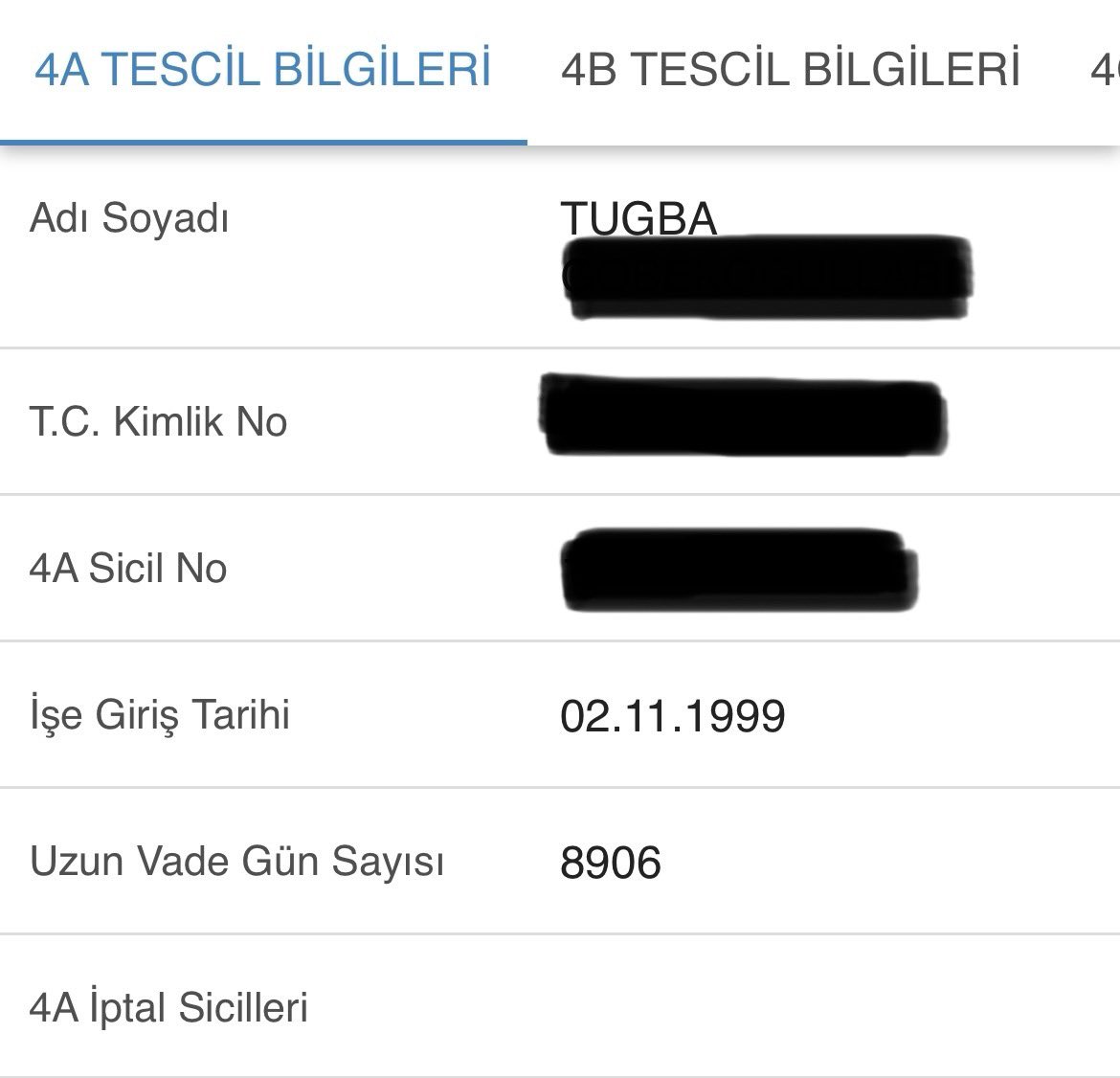 Ben 02.11.1999 tarihinde işe giriş yapmış, 8906 prim günü ve 25 senelik çalışma hayatı olan,

TÜRKİYE CUMHURİYETİ vatandaşıyım.

Şimdi sorarım size;

Ben neden emekli olamıyorum?

<a href="/RTErdogan/">Recep Tayyip Erdoğan</a> 
<a href="/isikhanvedat/">Prof. Dr. Vedat Işıkhan</a> 
<a href="/_cevdetyilmaz/">Cevdet Yılmaz</a> 

#EytSonrasıKademeHaktır