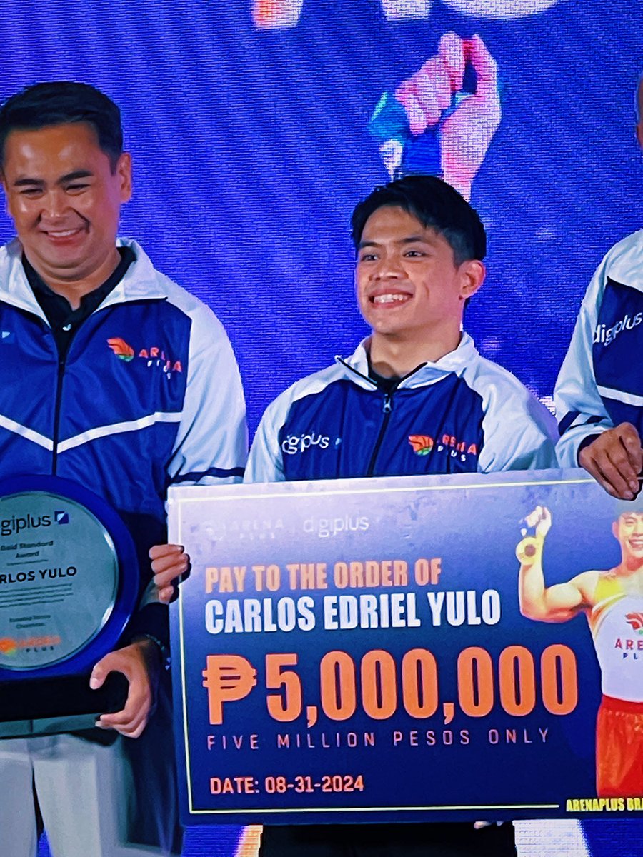 rodmagaru's tweet photo. Carlos Yulo officially received the 5MILLION PESOS REWARD from DigiPlus!
DigiPlus Interactive Corp with ArenaPlus, celebrated Carlos’ historic victories by presenting him with a generous 5M.
#AProudofYOUlo #AstigKaCarlos #APirCarlos #LifeAtDigiPlus #DigiPlus #MultiplyTheFun https://t.co/PO13tkVpST