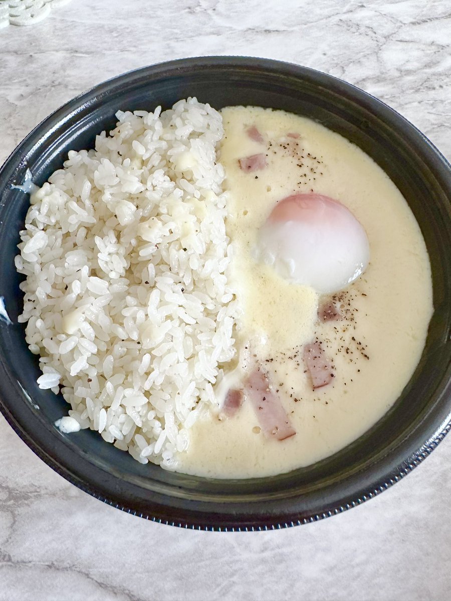 cherryking0511's tweet photo. カルボ飯うますぎる🤣 https://t.co/4NmiTtWTNw