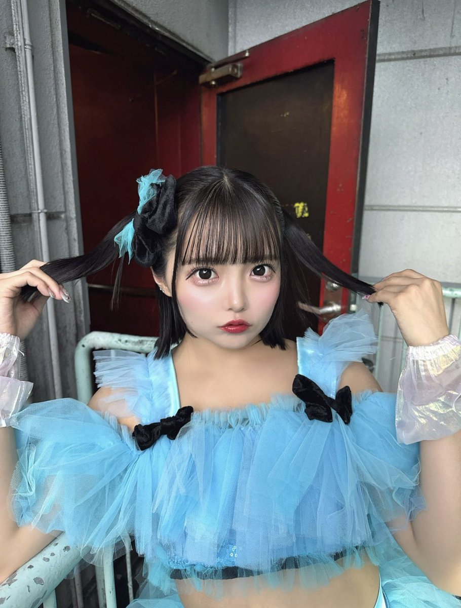 プチプラしか愛せない26歳✌🏻 コスメの数が圧倒的に多いレシピね