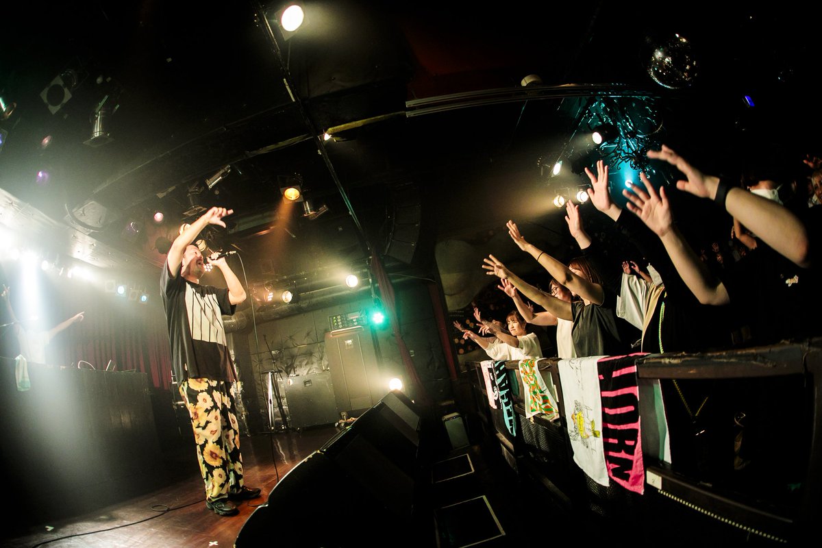 ichi5__ichi8's tweet photo. VOG ②

VOGさんと言えば笑顔！って言うくらい☺️🩷笑顔溢れるステージ！！
八ツ橋くんでは、しー坊との掛け合いに会場のみんなも笑顔に\( ᐛ )/
最後は、また明日から頑張ろう！って思える1曲を届けてくれました🎶

📸photo by ゆー坊
(@YUBOPHOTO)

#一期一笑
#一期一笑823 https://t.co/DIud4rIeaO