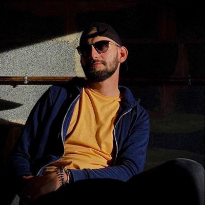 Jeezz baker tweet media