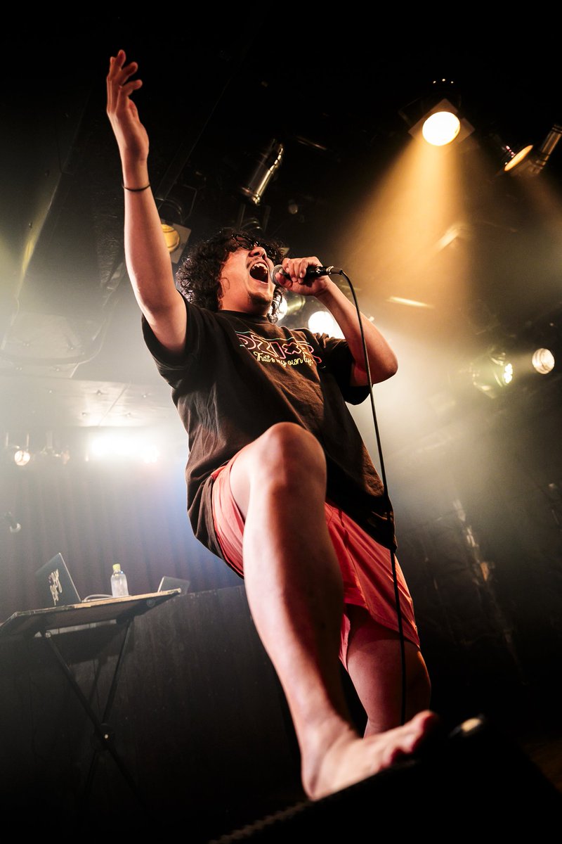 ichi5__ichi8's tweet photo. ＼ 一期一笑 vol.5LIVEphoto📸 ／

🎤しー坊fromブレエメン
(@cbou_bremen )

あの日から5年､､
いろいろな事が変わっていく中で、あの頃と変わらずまっすぐな音で特別な歌を届けてくれました✨️

この日の為に頑張���てきたみんなに...

📸photo by ゆー坊
(@YUBOPHOTO)

#一期一笑
#一期一笑823 https://t.co/XkHgXHSWZq
