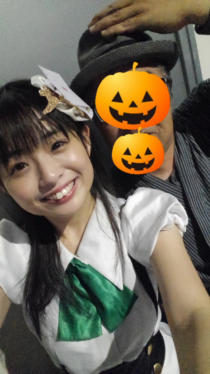 sin_surge's tweet photo. 推し様10周年おめでとうございます🎉😆🎊
台風娘サンサンちゃんのおかげでイベントには参加できないけれど、家で祝っときます。推し始めた５年前可愛い美少女だった推しが５年たったら綺麗な美女に次の５年はどうなるか楽しみですわ
その為にもまだまだ推し続けまっさ。
＃西葉瑞希
＃さすみずてんさい https://t.co/RP7DBi4lFT