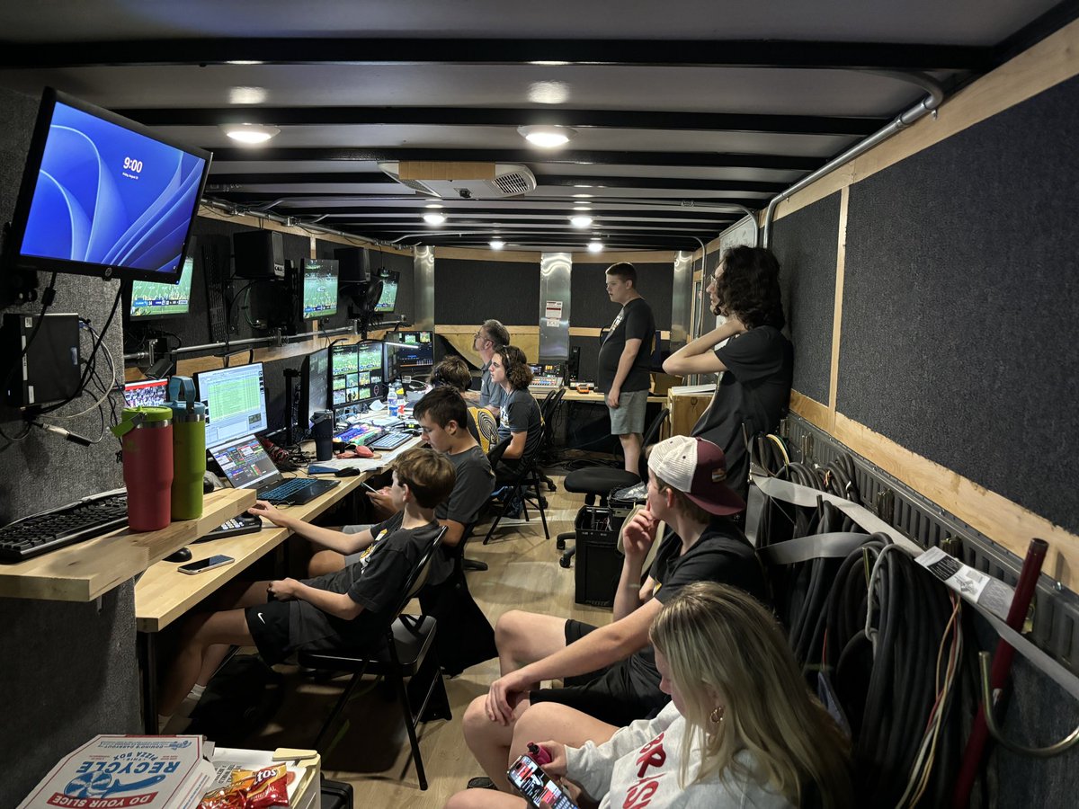 LNEaglePride's tweet photo. Special thanks to @LNHSports and @KNET_News tonight! 

These student-led programs do an incredible job showcasing our Eagles. 

Sports marketing brings the energy for the fans in attendance and KNET runs a professional level broadcast for our fans at home or on the road. https://t.co/XTxuFWp3Qx