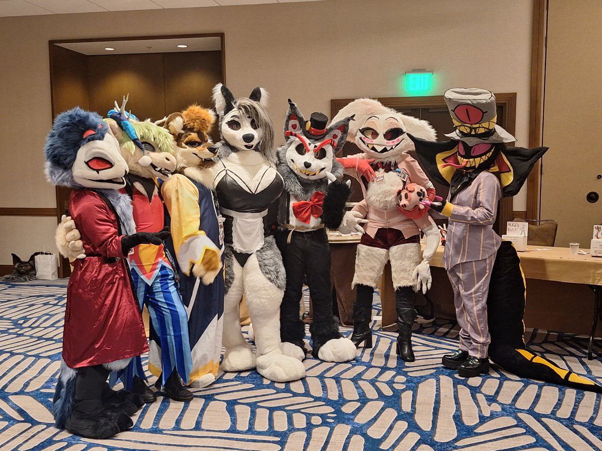 Thank you everybody for making our Hellaverse panel so fun and successful!! Please send any photos you got of us! ❤️ <a href="/MegaplexCon/">Megaplex</a> #megaplex