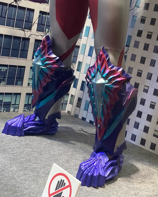 ギャラクシーアーマー撮ってきましたよ 背中回り込むのはちょっと厳しかった 