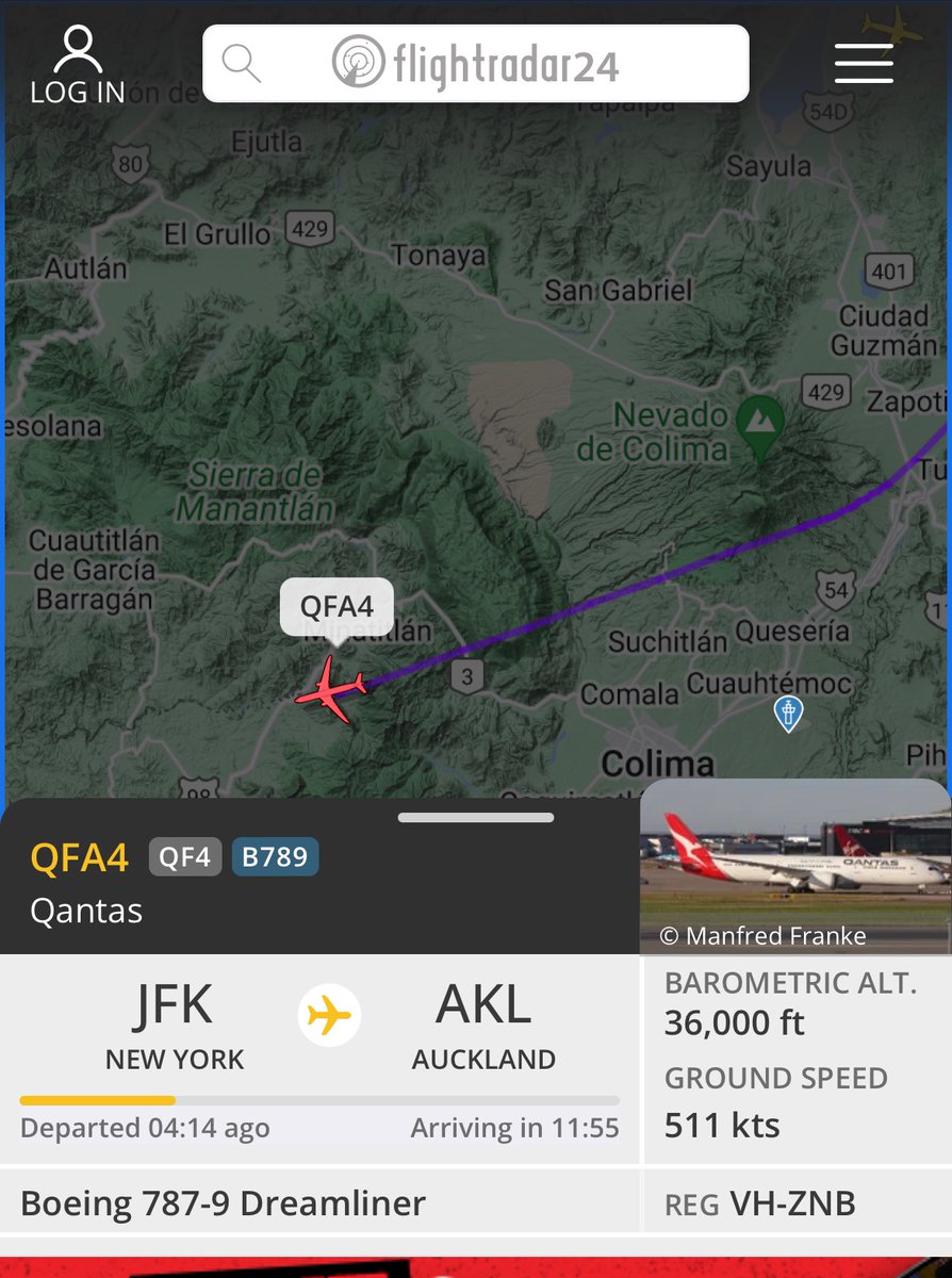 El avión que se escucha a las 11 pm sobre Comala es el de <a href="/Qantas/">Qantas</a> que cubre la ruta JFK-AKL 🥸