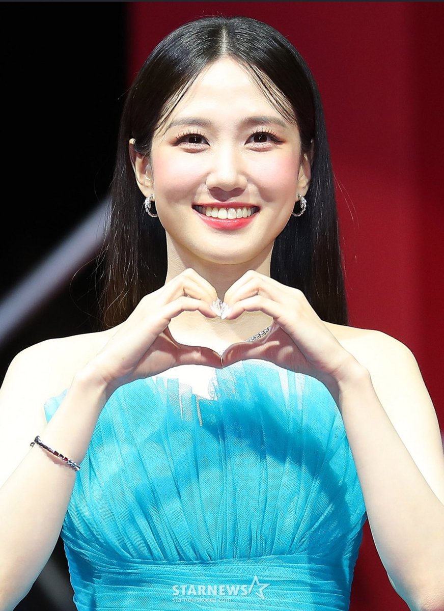 taebindreams's tweet photo. “Woo Young-woo, played by actor Park Eun-bin, is still alive in the hearts of the public.”
🔗 https://t.co/ZoBQdGAKNz

#ExtraordinaryAttorneyWoo
#이상한변호사우영우 
#ParkEunbin #박은빈 https://t.co/Hvu9ixhNUS