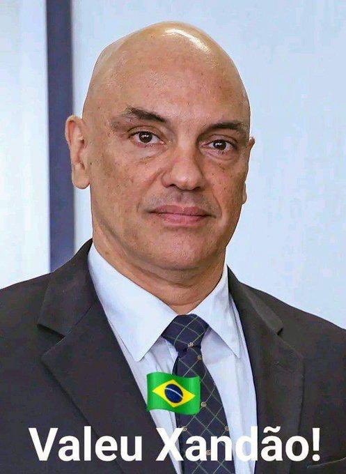 <a href="/delucca/">William De Lucca</a>