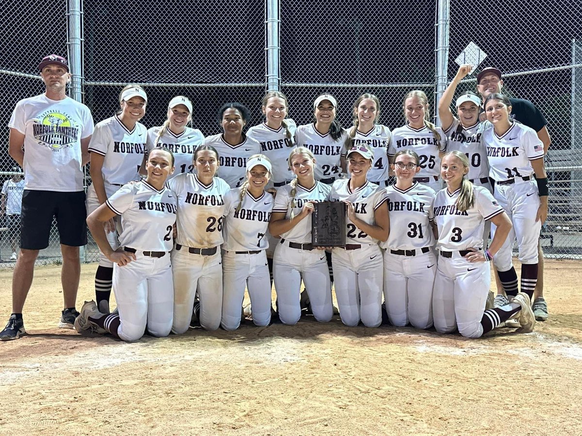LPS Pool 3 Champions 🏆🥎
3-0 on the day with wins over Grand Island, Elkhorn, and Lincoln East #bettereveryday