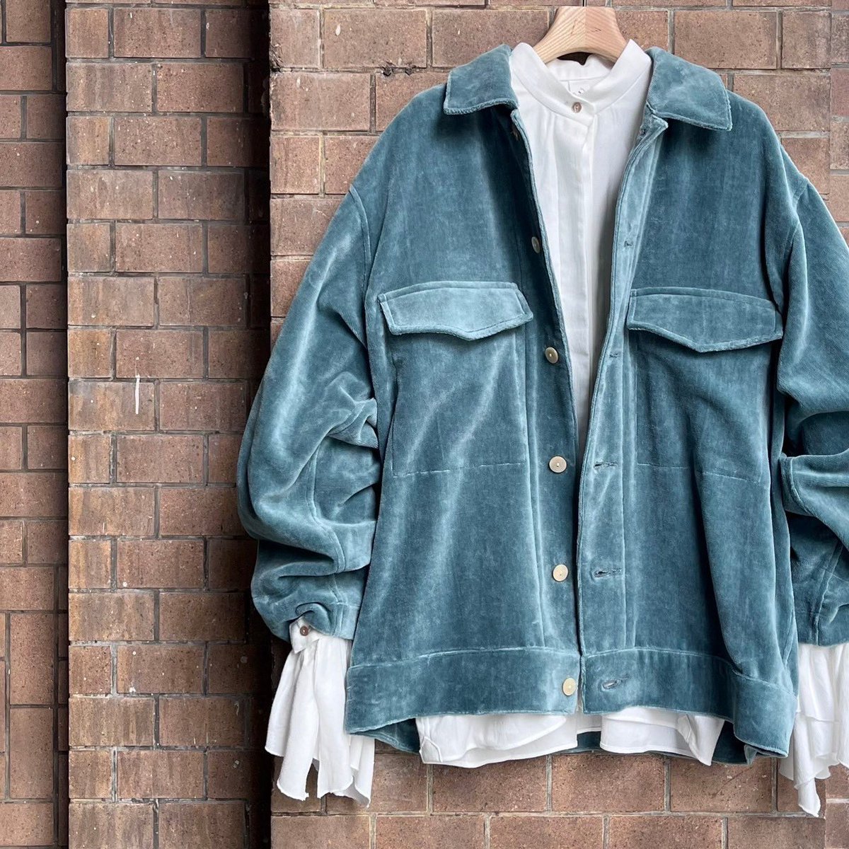 "New Arrival"

〈SANA 1 in 75〉

8/29~ go on sale🚩

#sana1in75