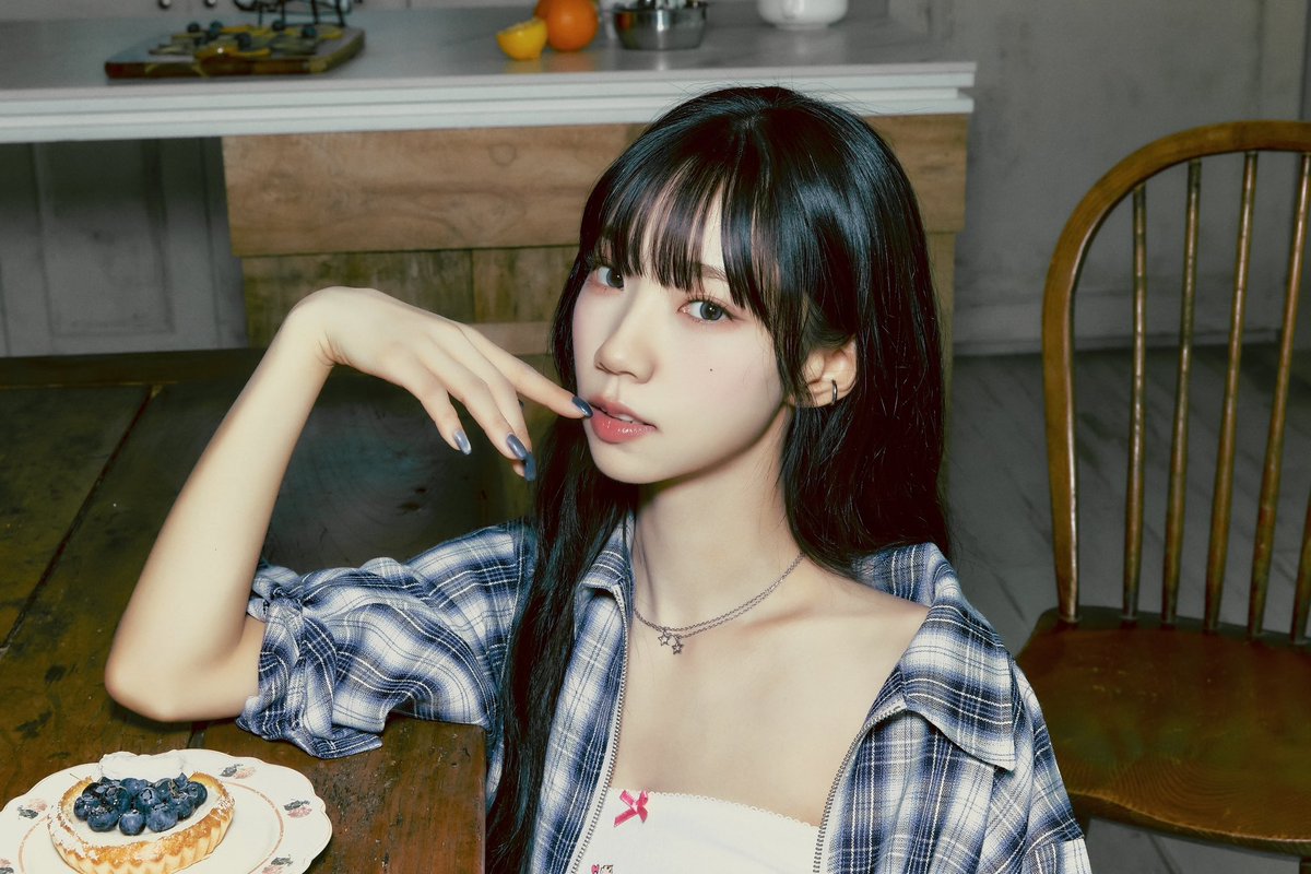 KIA 타이거즈가 9월 3일 광주-기아 챔피언스 필드에서 열리는 LG와의 홈경기에 걸그룹 우주소녀의 멤버 여름을 초청해 승리기원 시구 이벤트를 개최한다. 
 
여름은 8월 KIA 공식 SNS를 통해 진행된 ‘삐끼삐끼 챌린지’에 참가하면서 팬들의 큰 호응을 얻었고, 시구 초청으로 이어지게 됐다