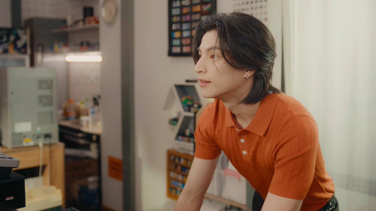 Gulfkanawutofc's tweet photo. โอ้วววว ~ หล่อมากกกกค่ะ 😍😹

GULF NEW SONG
#WITHYOU_MV https://t.co/Pz0SfI7MVv