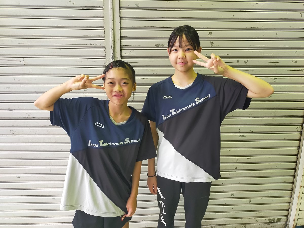 ITS27261150's tweet photo. JOCジュニアオリンピック2024年全日本選手権大会大阪府予選に今回は未來ちゃんとダブルス戦に出場させて頂きました🏓凄い実力の差を感じながらも良いプレーが随所でありましたがそこは実力の差😭シングルスは二人共不発でしたが2人楽しくできたと思います🏓来年も挑戦したいと思います💪　#楽しく卓球 https://t.co/q0ks3eACCI