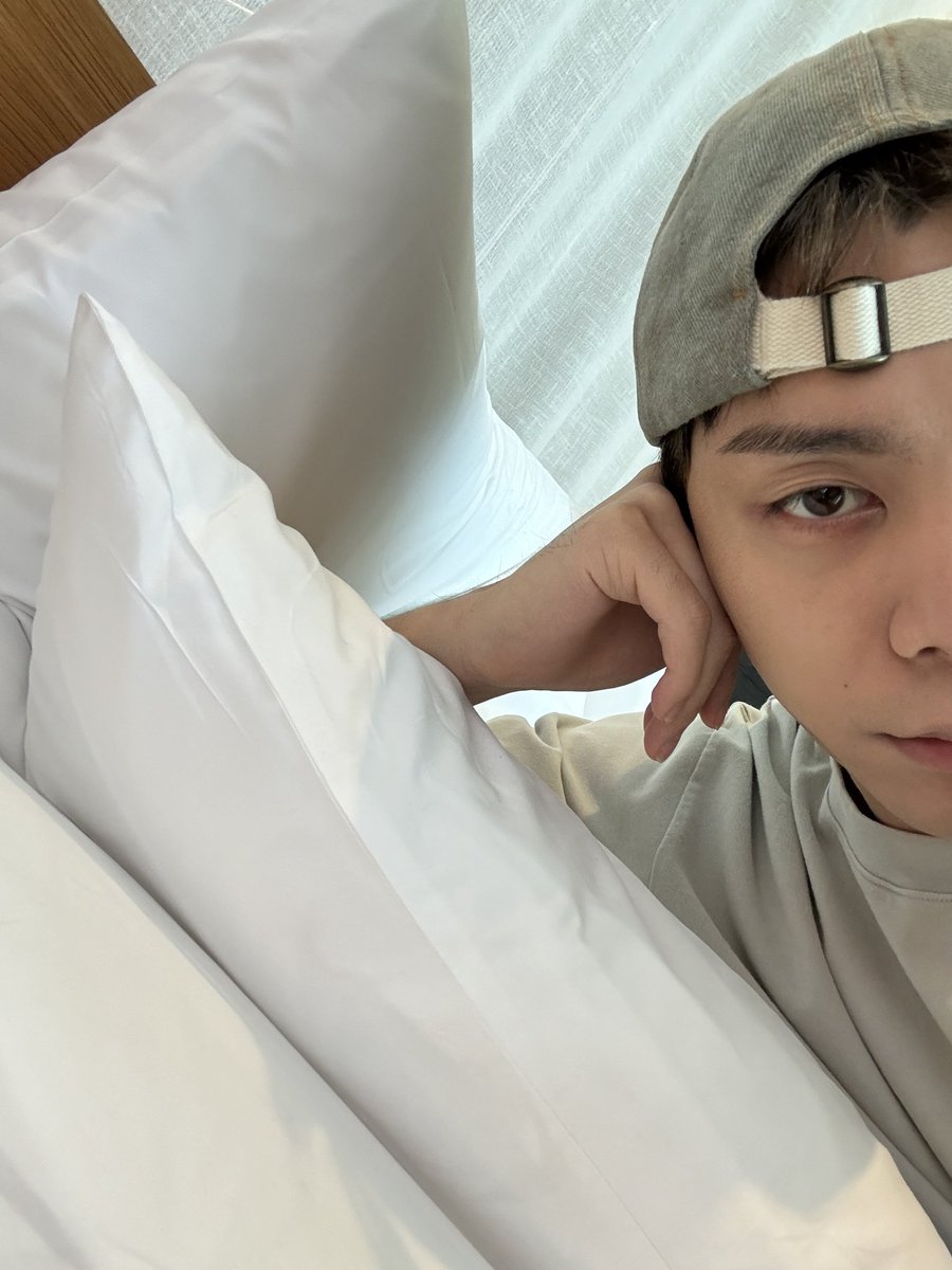 ข้าวผัดกุ้ง ྀི♡ 🥯🥨 tweet media