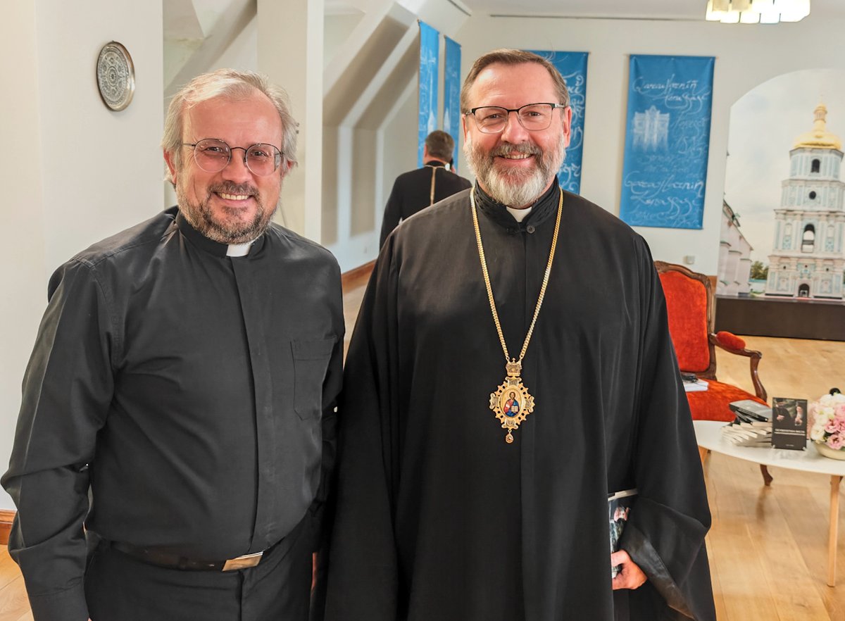 On August 30, HEI's director took part in the presentation of the Ukrainian translation of the book "The Ecumenical Mission of the Eastern Catholic Churches of Europe Today." He also met the Primate of the Ukrainian Greek Catholic Church Sviatoslav Shevchuk.