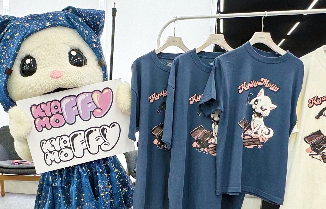 🔻🩷✨🔻🩷✨
kyaffy-moffy.jp
✨🩷🔺✨🩷🔺
ずっと夢だったじぶんのアパレルブランド🩷　
SHOWROOMてゆう生配信アプリの競争で皆が１位にちてくれて、4/8にじぶんのブランドをつくってもらえるコトがきまって…
ついにきょう、アップちゃんのブランド『KYAFFY