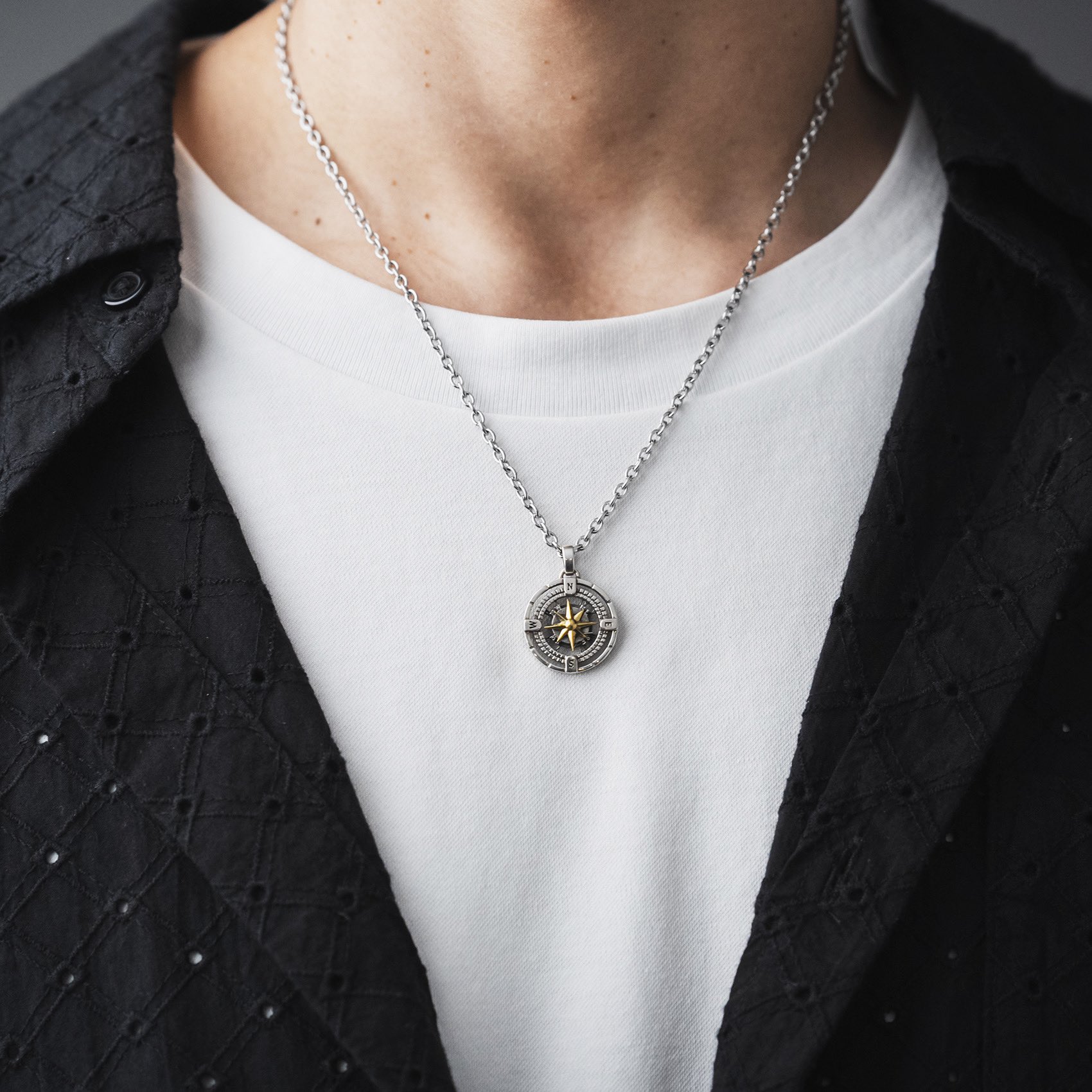 シルバー925 紋章 ペンダントヘッド シルバー925 silver925 早く シルバー925 紋章 ペンダントヘッド シルバー925 silver925 早く