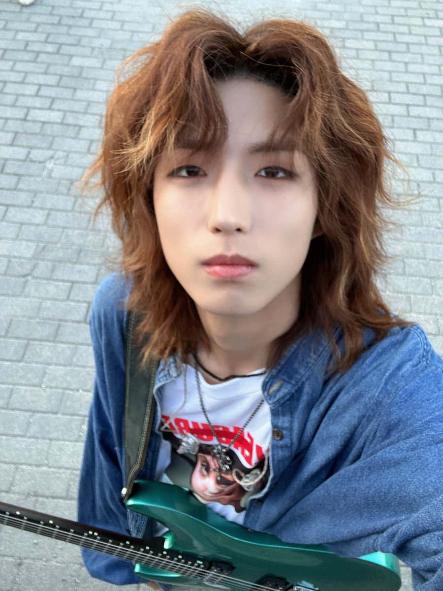 jxxsppg's tweet image. D-1                                                D-1000