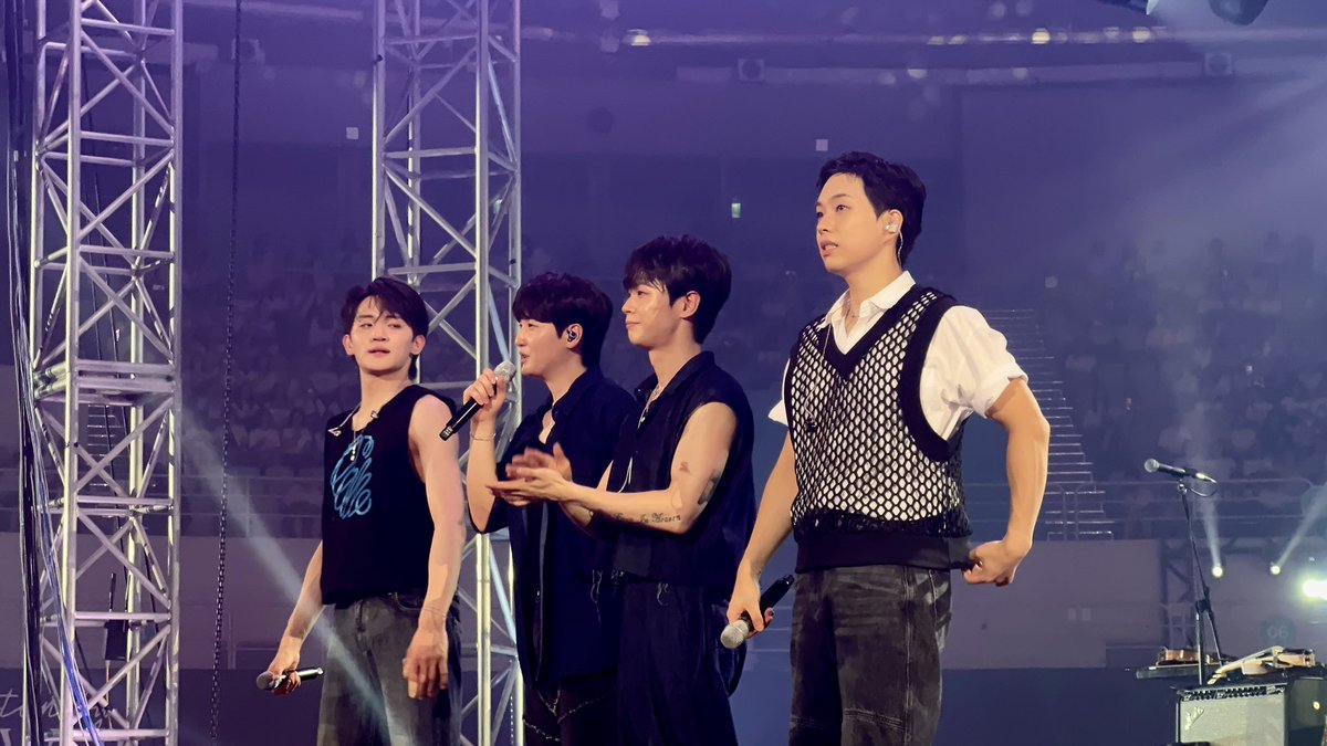 루시가 미래다🙃
왜 벌써 콘서트 끝난지 일주일이나 된건데
도쿄콘도 갈껄....