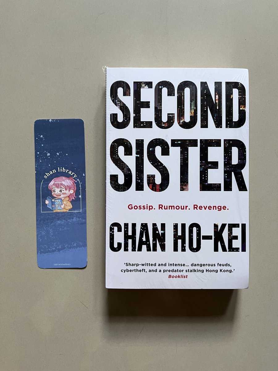sunfleurbelle's tweet photo. jangan bosan yaa kalo aku rekomendasiin buku-buku ini, karena yaa sebagus itu buatku https://t.co/FqzsbOPqeF