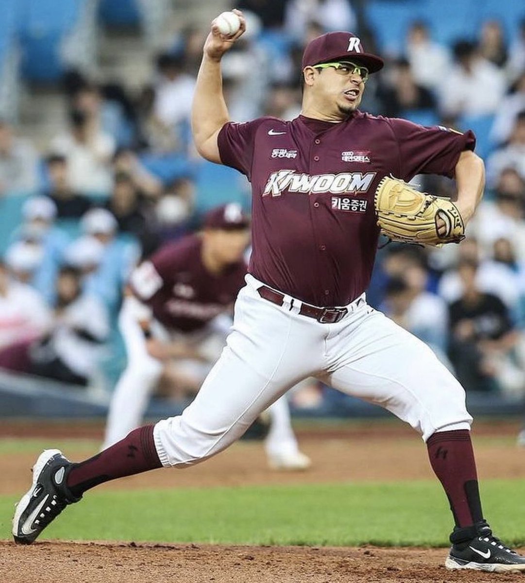 DirtyBubbleBets's tweet photo. WHERE MY NIGHT OWLS AT? 🦉

LIKE ❤️ + RT ♻️ FOR KBO POD ⭐️

MUST FOLLOW @DirtyBubbleBets ✅

#GamblingX #GamblingTips #KBO https://t.co/bWWmHAxemy