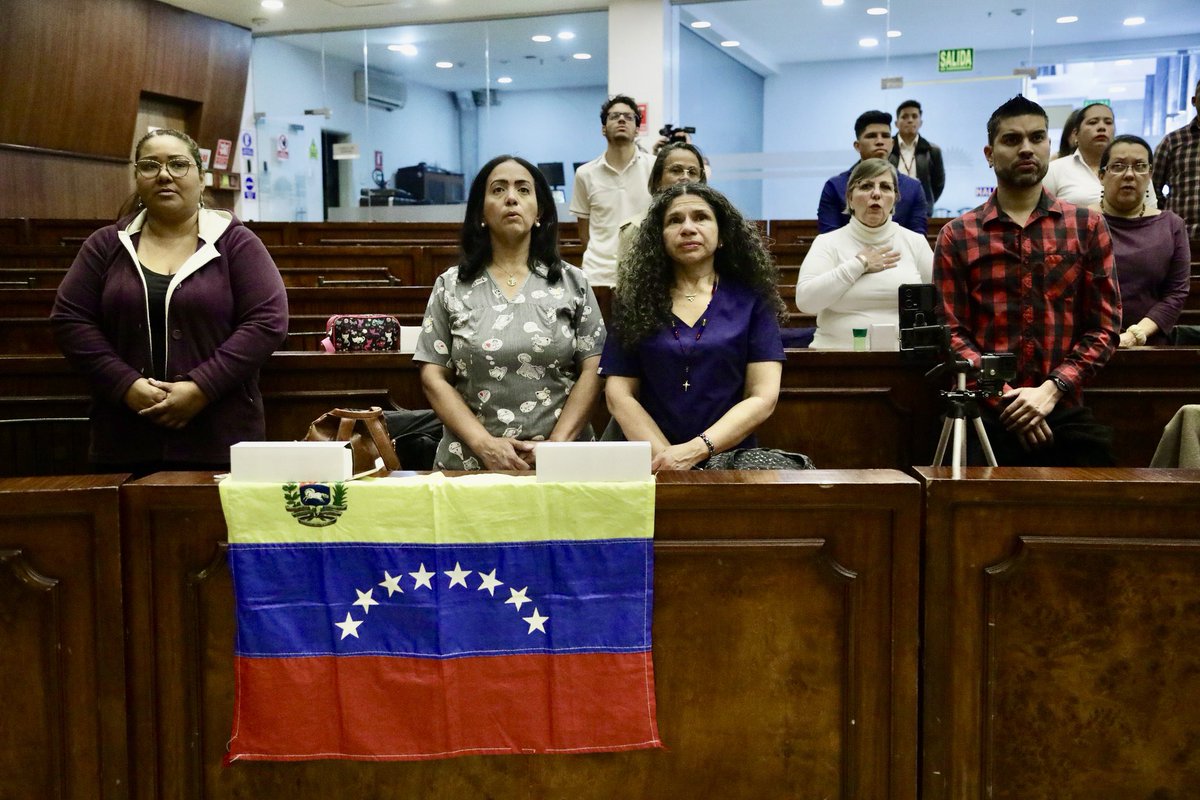 yoteapoyoec's tweet photo. @betzaj @WaldoLanda @CancilleriaEc @EntrenaPsico @luismagallanes8 @AsambleaEcuador @Jefferson_Diaz También informó sobre los procesos de renovación de las visas #VIRTE que están por cumplir 2 años de vigencia; así como el nuevo proceso de regularización VIRTE II, en cumplimiento del Decreto 370 de fecha:
23 de agosto de 2024. https://t.co/e3ccBk023y