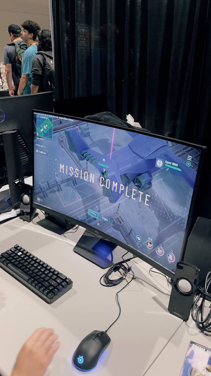 playRIFTSTORM's tweet photo. Day 1 at @pax West is a wrap, and WOW, what an incredible start! 🥳
It was awesome meeting so many of you at our booth—thanks for stopping by! 😉

Can’t wait to see even more of you tomorrow, don’t forget to say hi to us!🙋🏻

#Riftstorm #PAXWest #PAXWest2024 https://t.co/8R2a4uV7Xv
