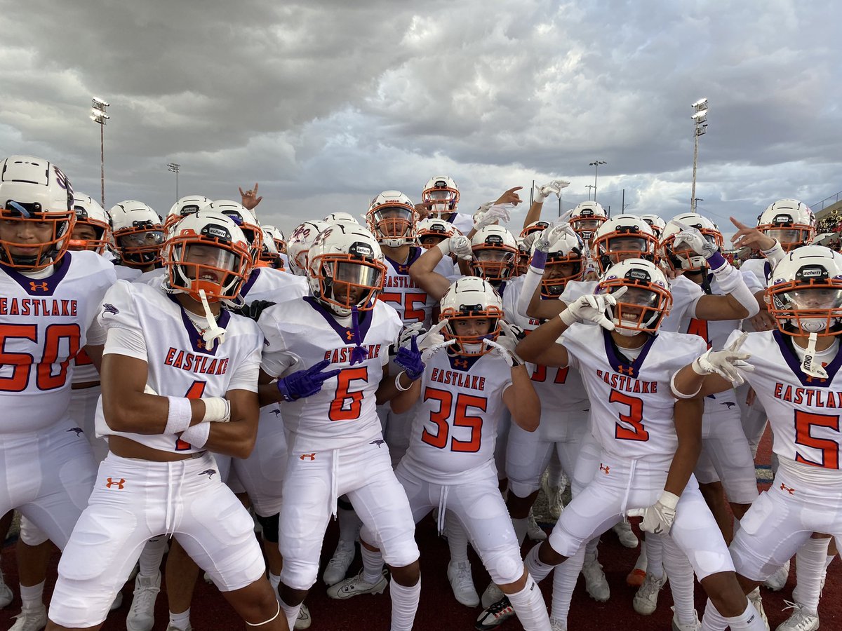 Let's try this again tomorrow morning. 
Game time 10 AM
Location Bel Air HS
Hope to see you all there.  
#UFH 🟣🟠⚪️🏈