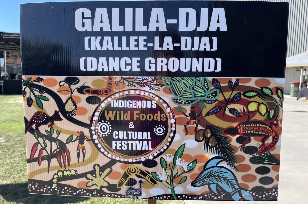 BronFredericks's tweet photo. Always great to see & have a laugh with Rosie Lang! Thank you Rosie from Culturally Informed Practice & all stall holders & performers at the Indigenous Wild Foods Cultural Festival, #Bundamba, #Ipswich. Thanks to We Care & team for organising & @IpswichCouncil for sponsoring! https://t.co/qAZhxEcriK