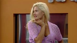 Parvmanda's tweet photo. The originals clear with ease #bb26 https://t.co/AGH3JjklFR