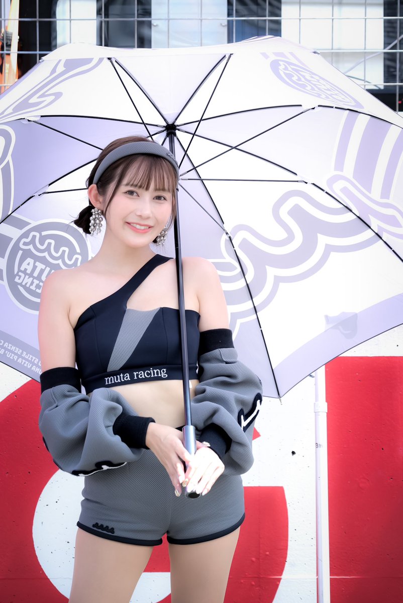 kuu_no14's tweet photo. エアGT鈴鹿😌
muta Racing fairies
後藤 佑紀 さん @kino_chan0219
#後藤佑紀
#きのちゃん
#SUPERGT2024
#スーパーGT
#muta
#mutaRacingINGING
#きのちゃんエアGT鈴鹿
#レースアンバサダー
#RA https://t.co/NaREzSxt9a