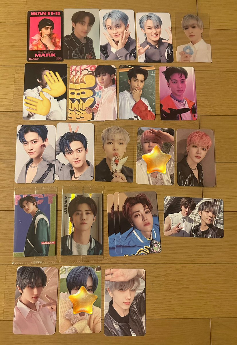 karinrinfam's tweet photo. @nct_1122kh 初めまして、検索より失礼致します。当方一枚目のもの所持しております。お借りした画像の⭐️を付けさせて頂いたものと交換可能でしょうか？N:1可能です。ご検討お願い致します。 https://t.co/YpgxBzBrKj