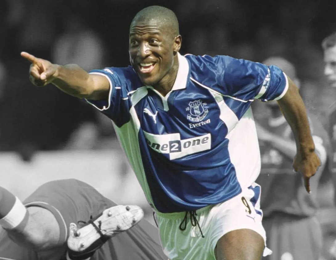 EFC_FanAdvisory's tweet photo. Today at Goodison is all about SuperKev 💙💙💙

We will be in St Luke's (complete with dickie-bows!) hosting our FAB Drop-Ins until 30 minutes before kick-off if you want to come and talk about Kev or anything else Everton-related.

#RIPSuperKev 💙 https://t.co/Kr8WYYEZf7