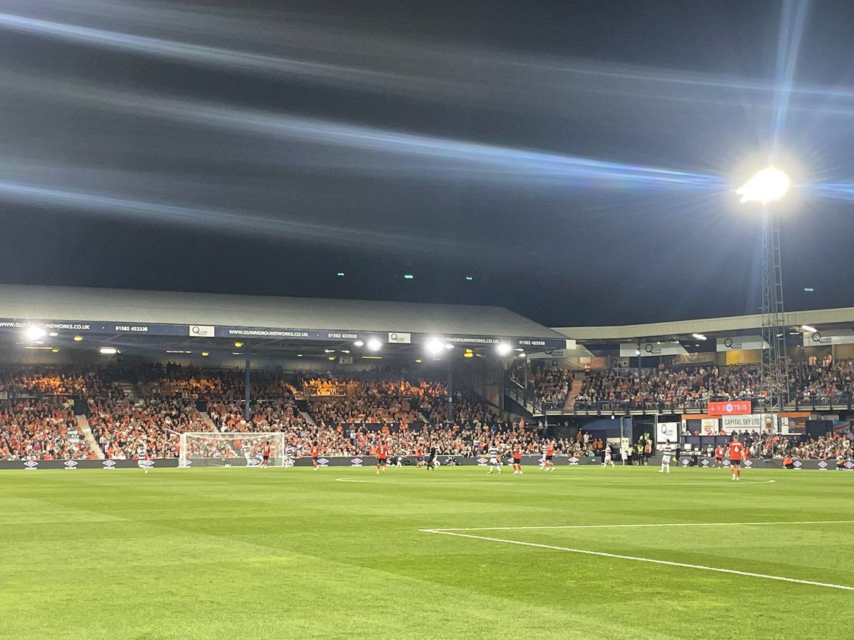 I honestly forgot how much of 💩 hole Luton is, makes Hayes look like Beverley Hills , to come away with with three points last night was too draw , URRRRRRRs #lutqpr #QPR #LutonTown