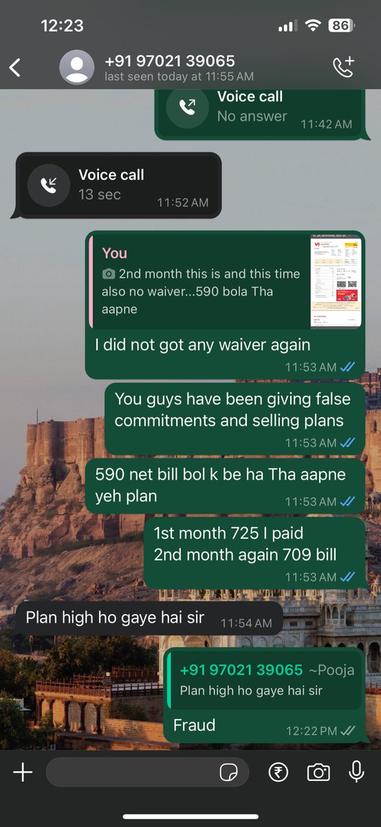 88_Rohit's tweet photo. @ViCustomerCare Look at the fraud by Vodafone guys 
@MumbaiPolice 
@timesofindia 
Thats how they make the customers take the plan and then send such replies https://t.co/iqzqgPs0Lf