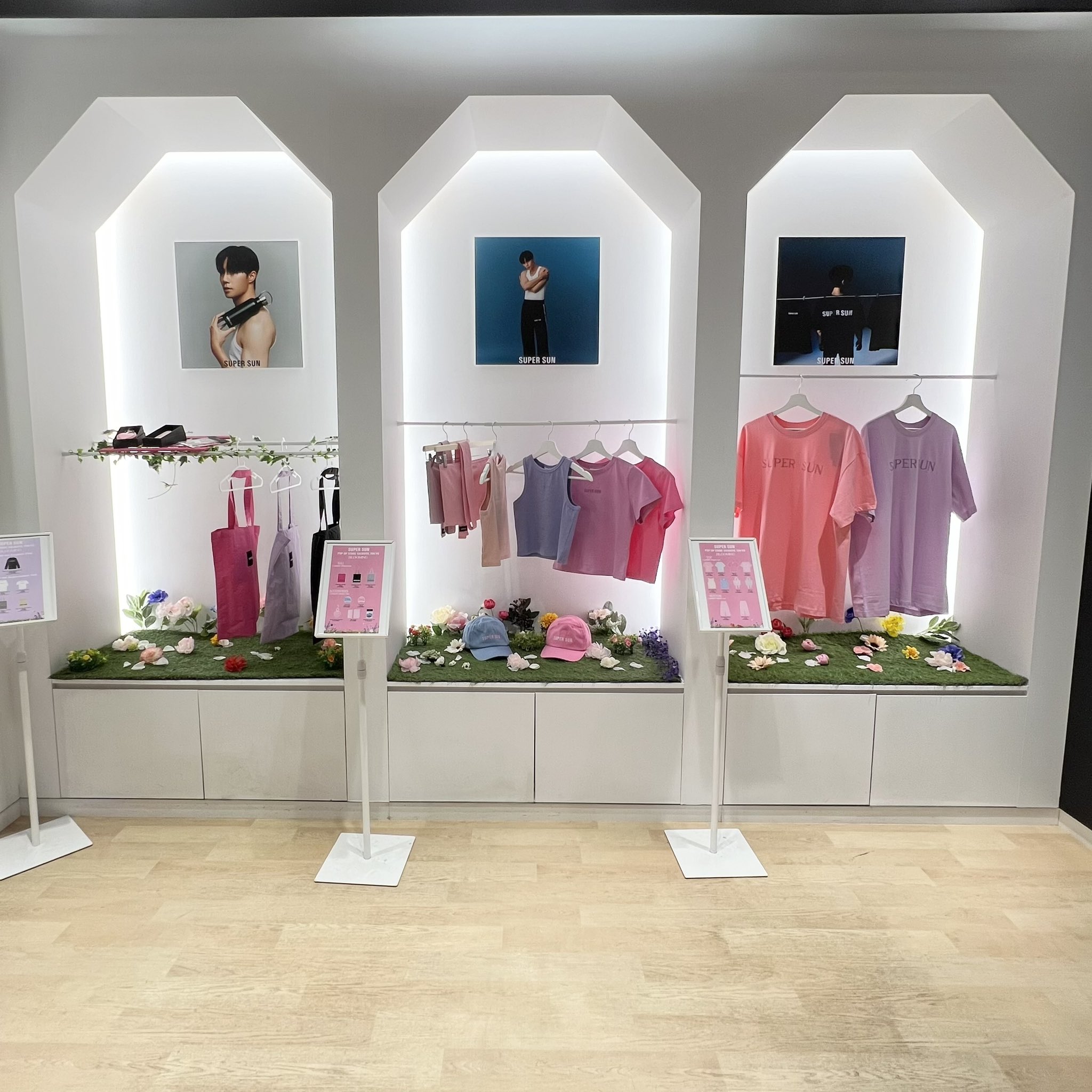 【新品】SUPER SUN トートバッグ ZeeNuNew【ZeePruk】 新品】SUPER SUN トートバッグZee Pruk【ZeeNunew】