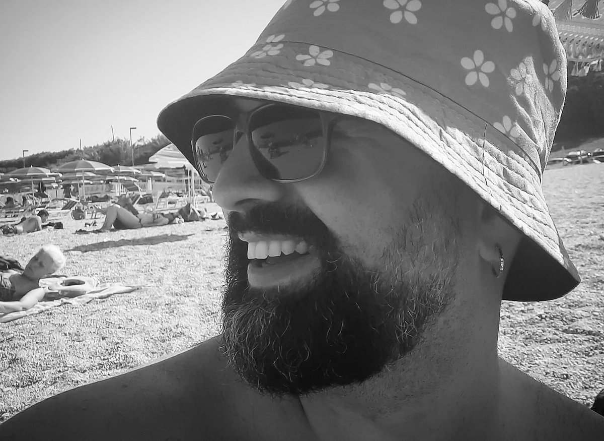 Cercando foto decenti...