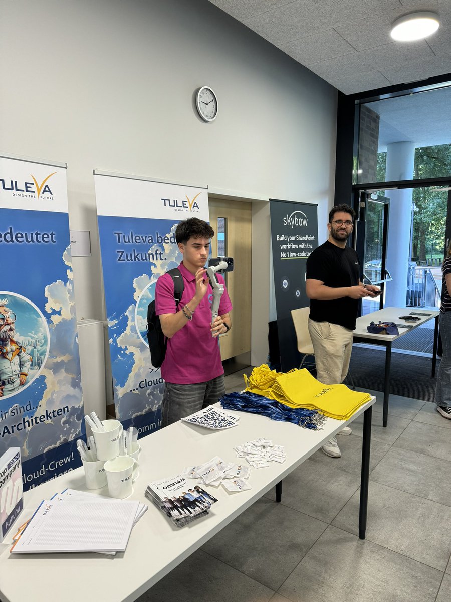 TKarafilov's tweet photo. Thanks to all sponsors at #CollabDaysHH! https://t.co/XQx06YweHw