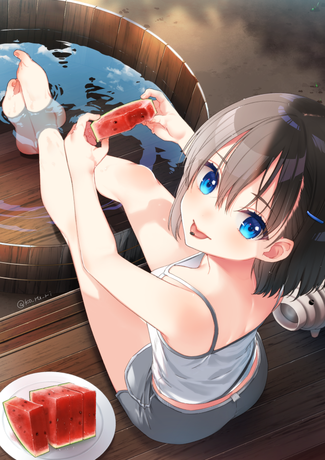 「残暑お見舞い申し上げます。改めまして、夏コミでは暑い中スペースに足を運んで下さり」|こるり*新刊委託中のイラスト