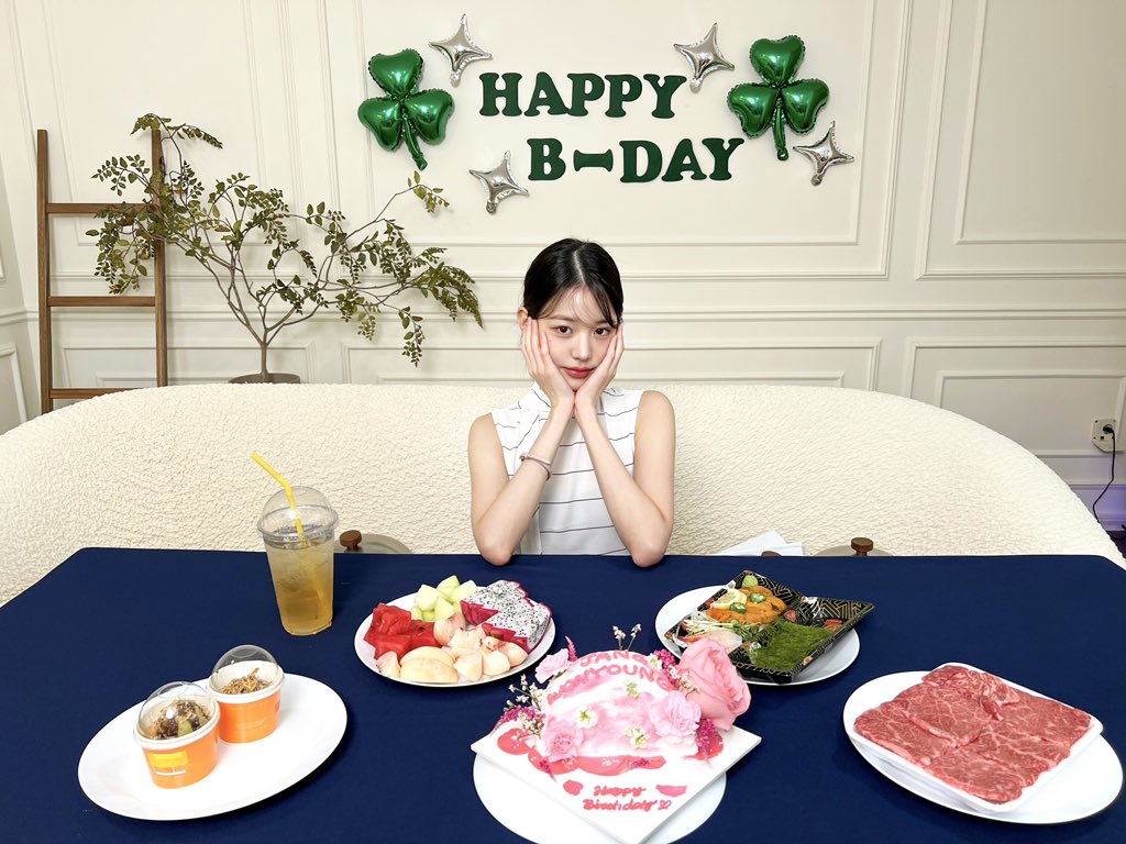 IVE OFFICIAL tweet media