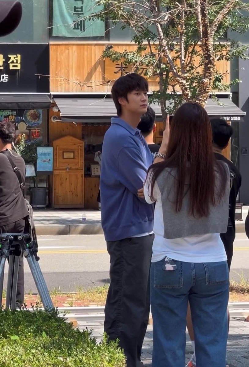 촬영 목격사진
출처: 블로그 &amp; X