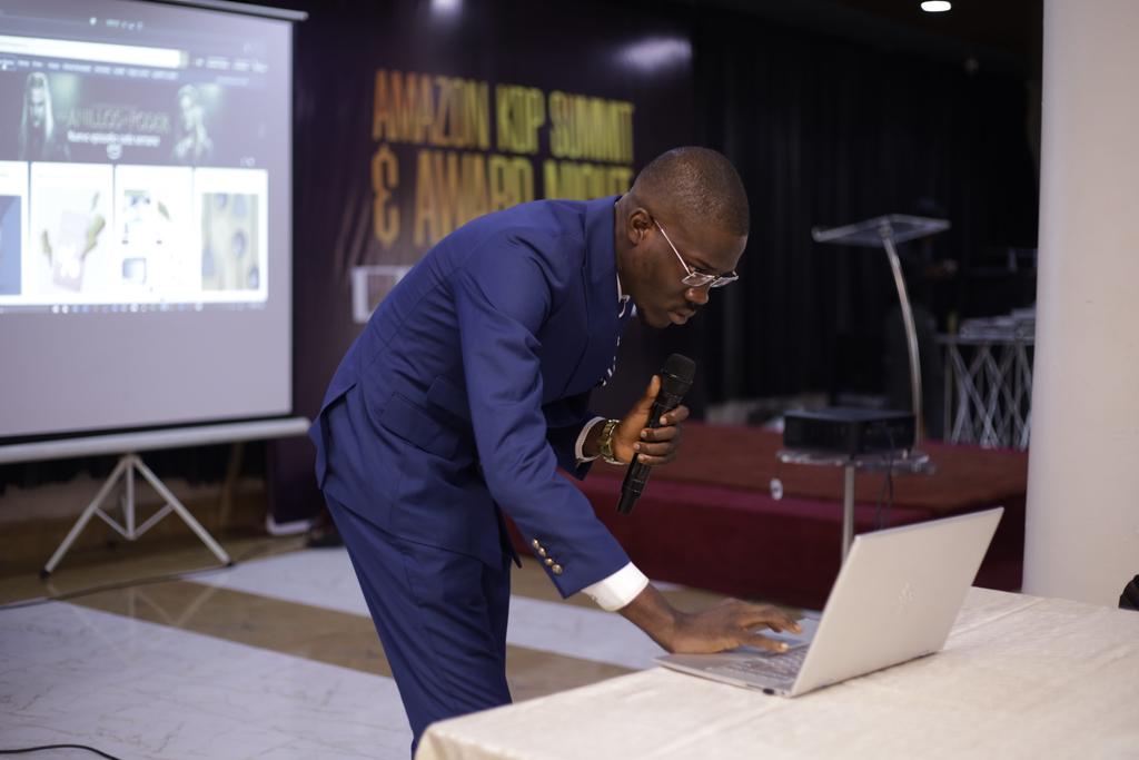 Muhammad Sani (@muhammad__s__) on Twitter photo The one and ONLY <a href="/_IfechukwuOkoye/">Ife .io 〽️</a> dishing out his secrets to dominating the European marketplaces.
#KDPSUMMIT 2024! 🔥🔥 The one and ONLY <a href="/_IfechukwuOkoye/">Ife .io 〽️</a> dishing out his secrets to dominating the European marketplaces.
#KDPSUMMIT 2024! 🔥🔥