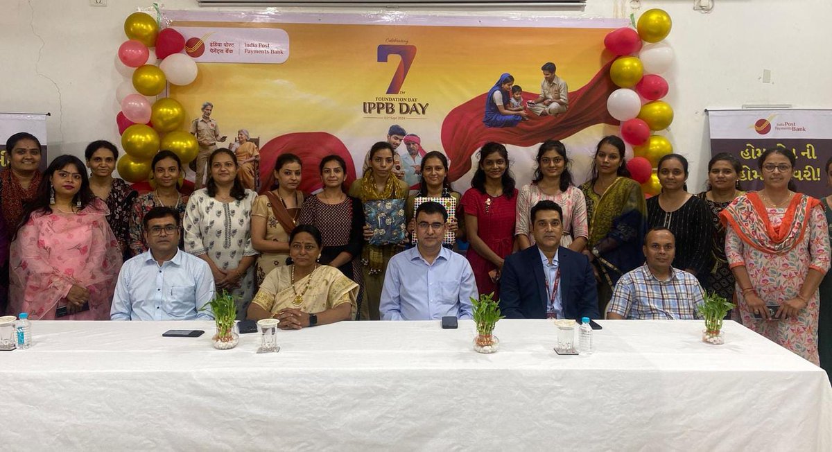 pmgnorthgujarat's tweet image. Celebrated 7th Foundation Day of #IndiaPostPaymentsBank at #AhmedabadGPO.
Shri #KrishnaKumarYadav, Postmaster General, #AhmedabadHQRegion graced the function.

#indiapost #ippb #apkabankapkedwaar #postoffice 

@IndiaPostOffice 
@JM_Scindia 
@PemmasaniOnX 
@IPPBOnline 
@kkyadava