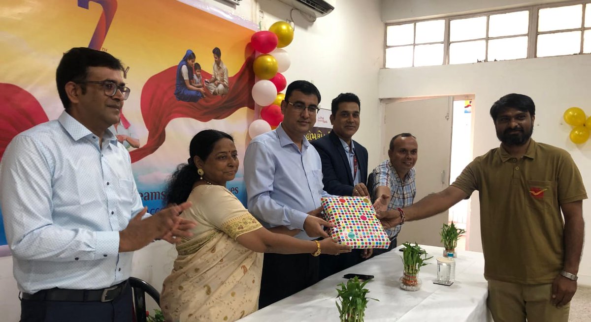 pmgnorthgujarat's tweet image. Celebrated 7th Foundation Day of #IndiaPostPaymentsBank at #AhmedabadGPO.
Shri #KrishnaKumarYadav, Postmaster General, #AhmedabadHQRegion graced the function.

#indiapost #ippb #apkabankapkedwaar #postoffice 

@IndiaPostOffice 
@JM_Scindia 
@PemmasaniOnX 
@IPPBOnline 
@kkyadava