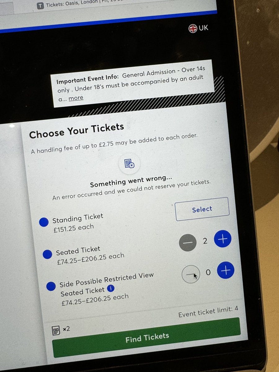 AmberHxcks's tweet photo. @TicketmasterUK @TicketmasterCS I was 25,000 when I joined the queue at 9 o’clock this morning. Got through around 11:30 and I was sat with an error message every time I clicked on tickets for over 2 hours. Screen refresher itself and am now over 400,000 in the queue. It’s a joke https://t.co/V1bxIVxQ2n