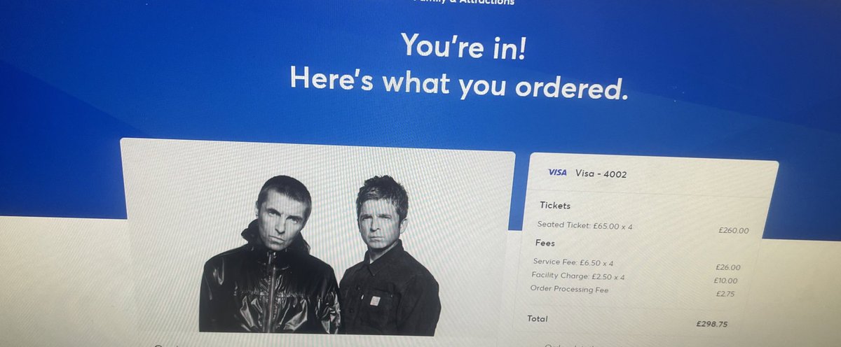 That high up I’ve just been given an emergency landing demonstration but I managed to get them!  #Oasis